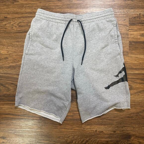 Nike Men's S Air Jordan Gray Vertical Leap Fleece Basketball Classic Shorts - Picture 1 of 6